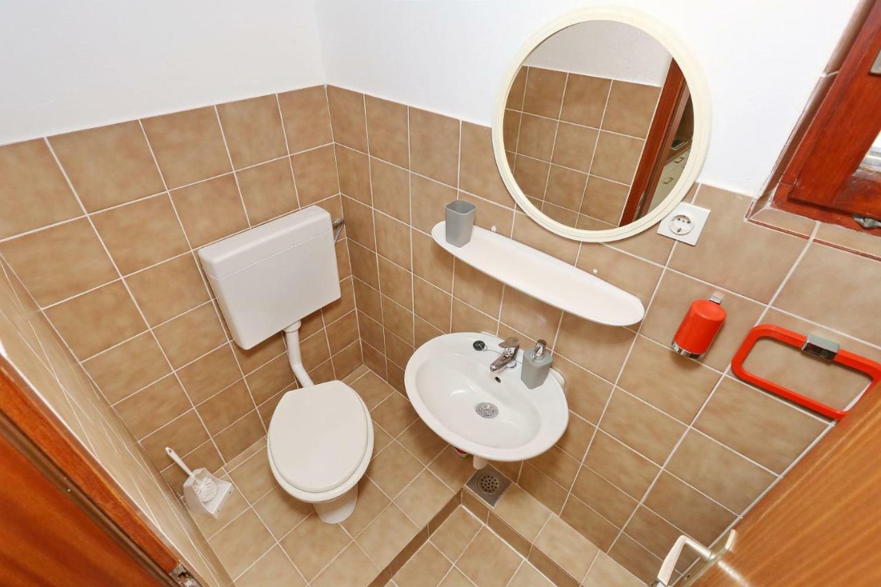 Apartments Golub Nin Luaran gambar